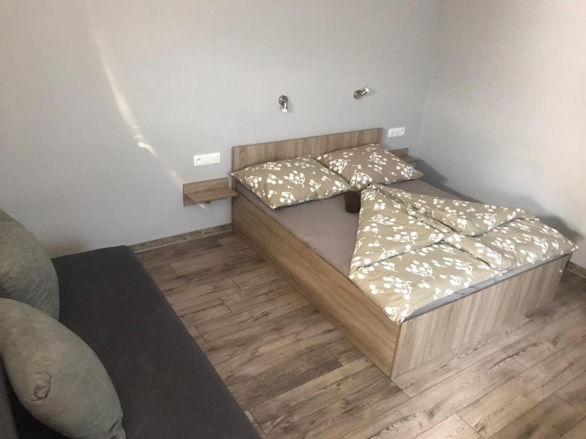 Apartman Tereza Velky Meder Luaran gambar