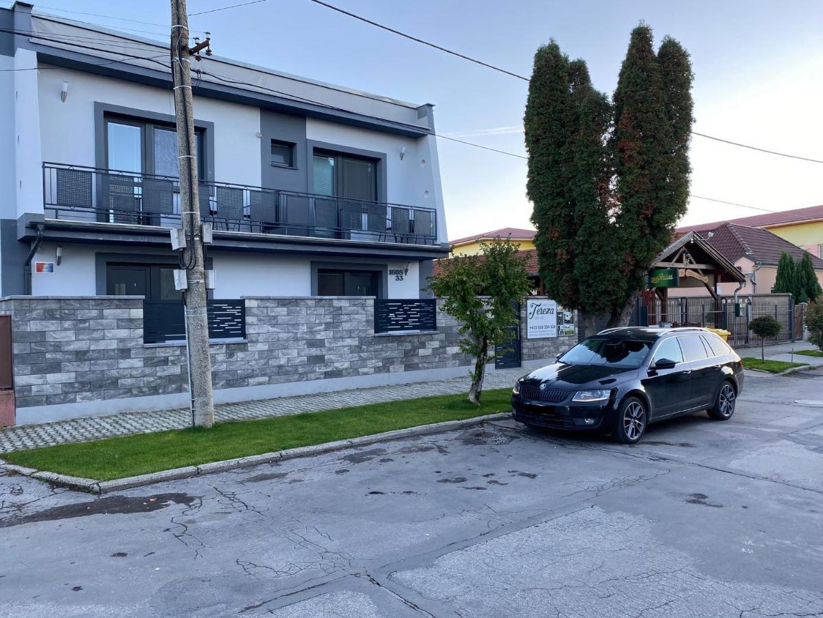 Apartman Tereza Velky Meder Luaran gambar