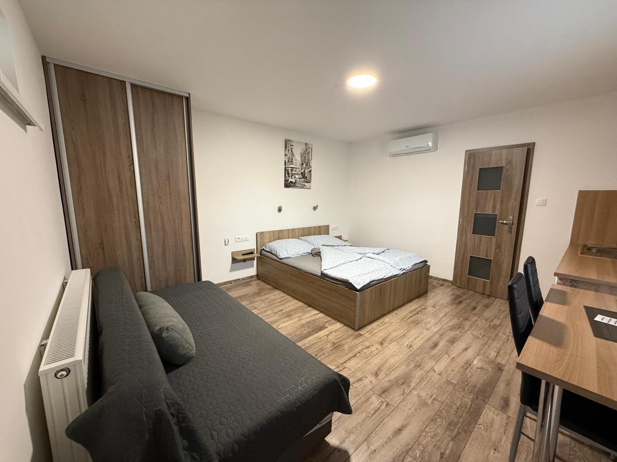 Apartman Tereza Velky Meder Luaran gambar