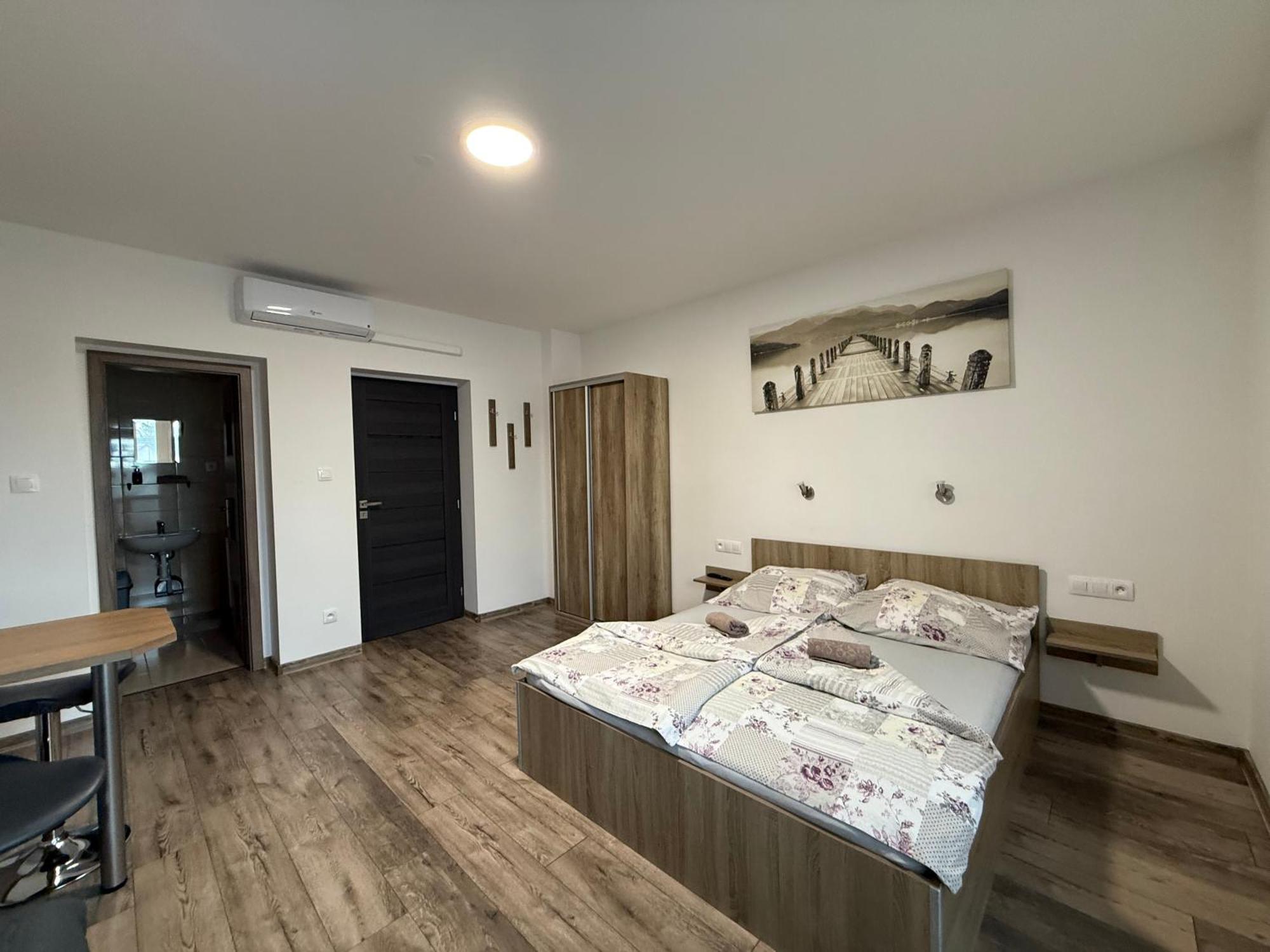 Apartman Tereza Velky Meder Luaran gambar